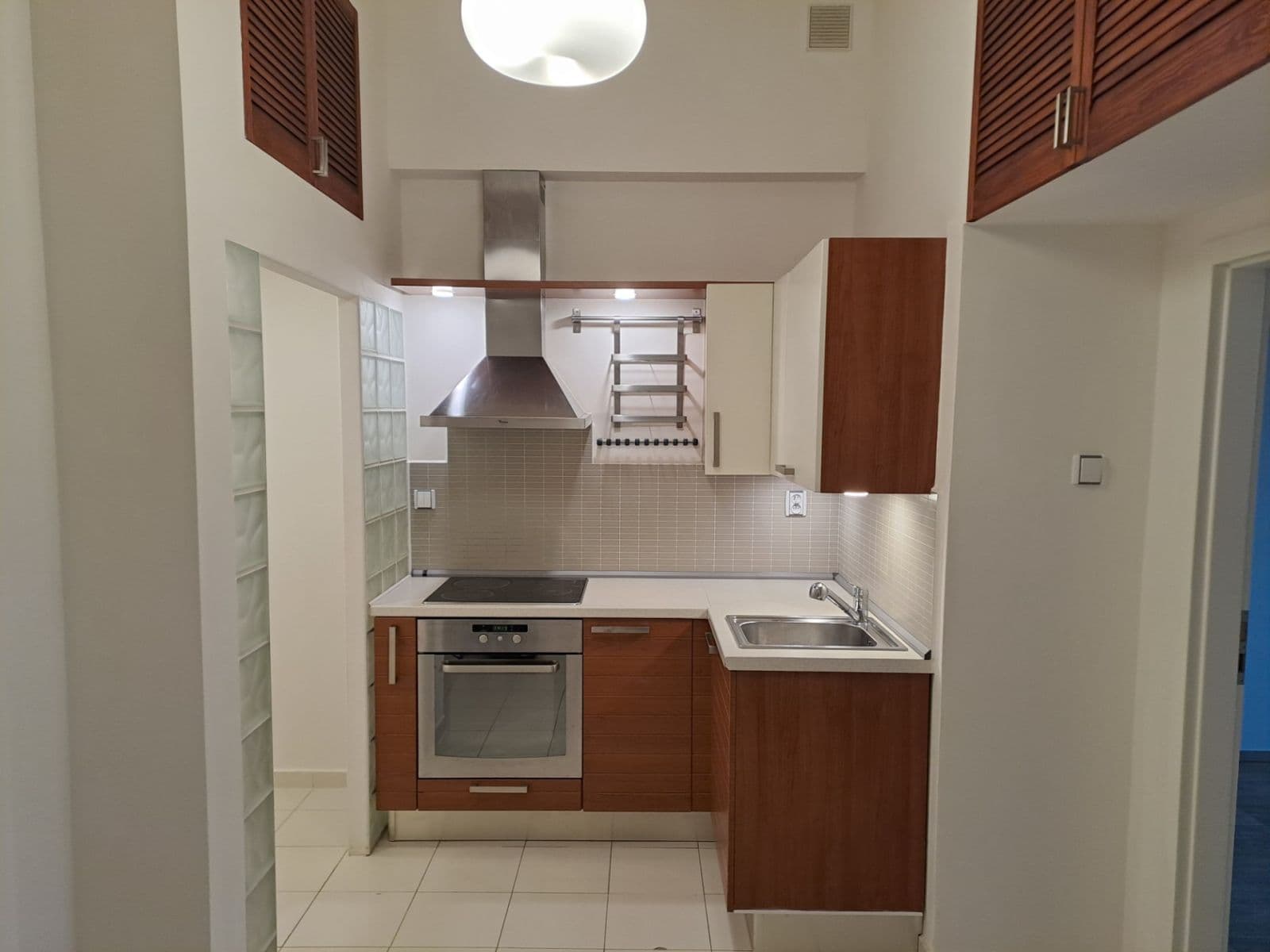 Pronájem bytu 2+kk 53 m², V Zálomu, Praha, Praha Pronájem bytu 2+kk 53 m², V Zálomu, Praha, Praha