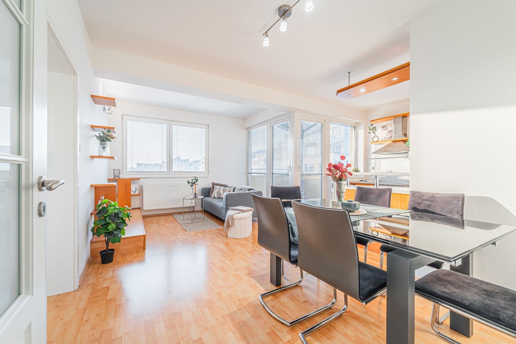 Prodej bytu 2+kk 69 m², Šimůnkova, Praha, Praha Prodej bytu 2+kk 69 m², Šimůnkova, Praha, Praha