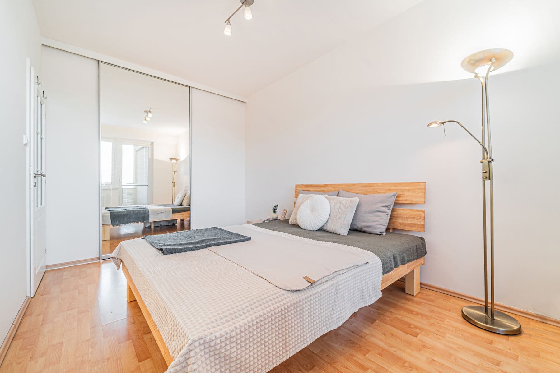 Prodej bytu 2+kk 69 m², Šimůnkova, Praha, Praha Prodej bytu 2+kk 69 m², Šimůnkova, Praha, Praha