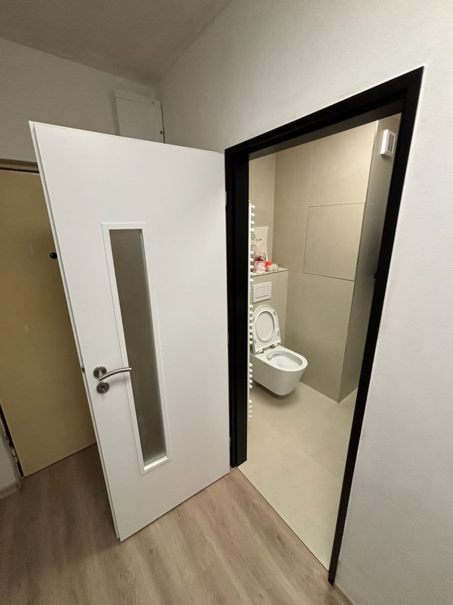 Pronájem bytu 2+kk 48 m², Příčná, Příbram, Středočeský kraj Pronájem bytu 2+kk 48 m², Příčná, Příbram, Středočeský kraj