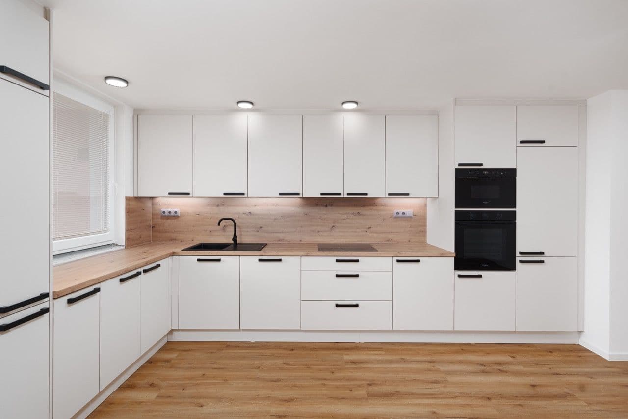 Prodej bytu 3+kk 86 m², Dr. Horákové, Poděbrady, Středočeský kraj Prodej bytu 3+kk 86 m², Dr. Horákové, Poděbrady, Středočeský kraj