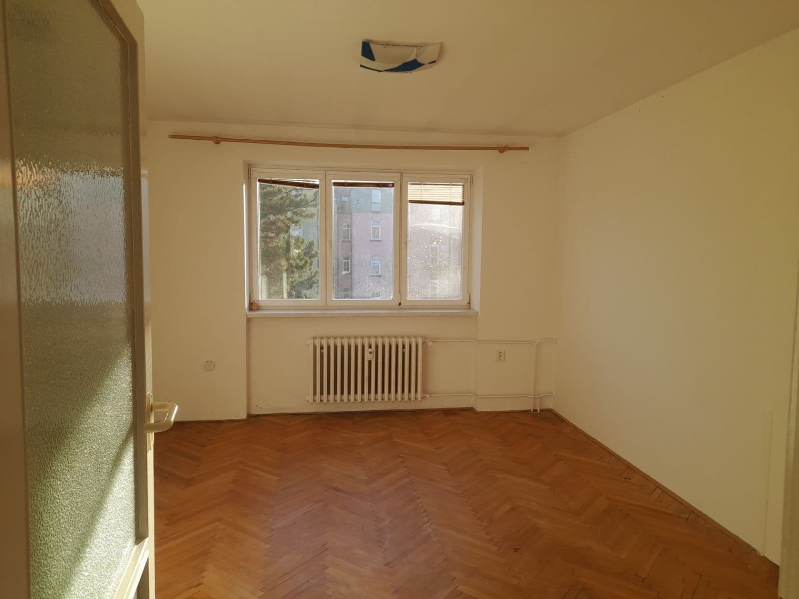 Pronájem bytu 2+1 51 m², Spojovací, Brno, Jihomoravský kraj Pronájem bytu 2+1 51 m², Spojovací, Brno, Jihomoravský kraj