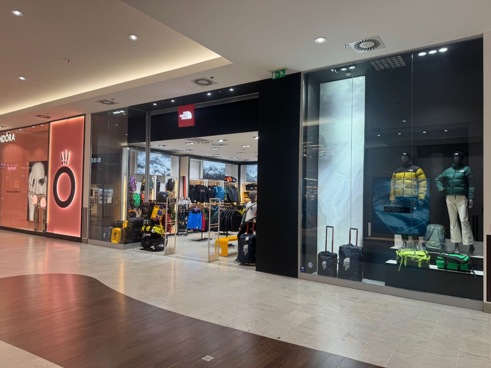 Pronájem nebytového prostoru 97 m², Praha, Praha Pronájem nebytového prostoru 97 m², Praha, Praha