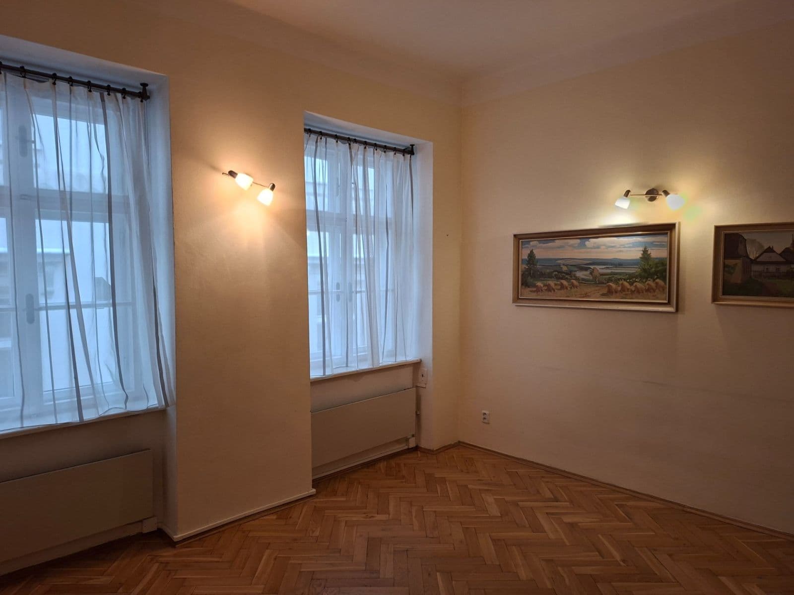 Prodej bytu 2+kk 50 m², Haštalská, Praha, Praha Prodej bytu 2+kk 50 m², Haštalská, Praha, Praha