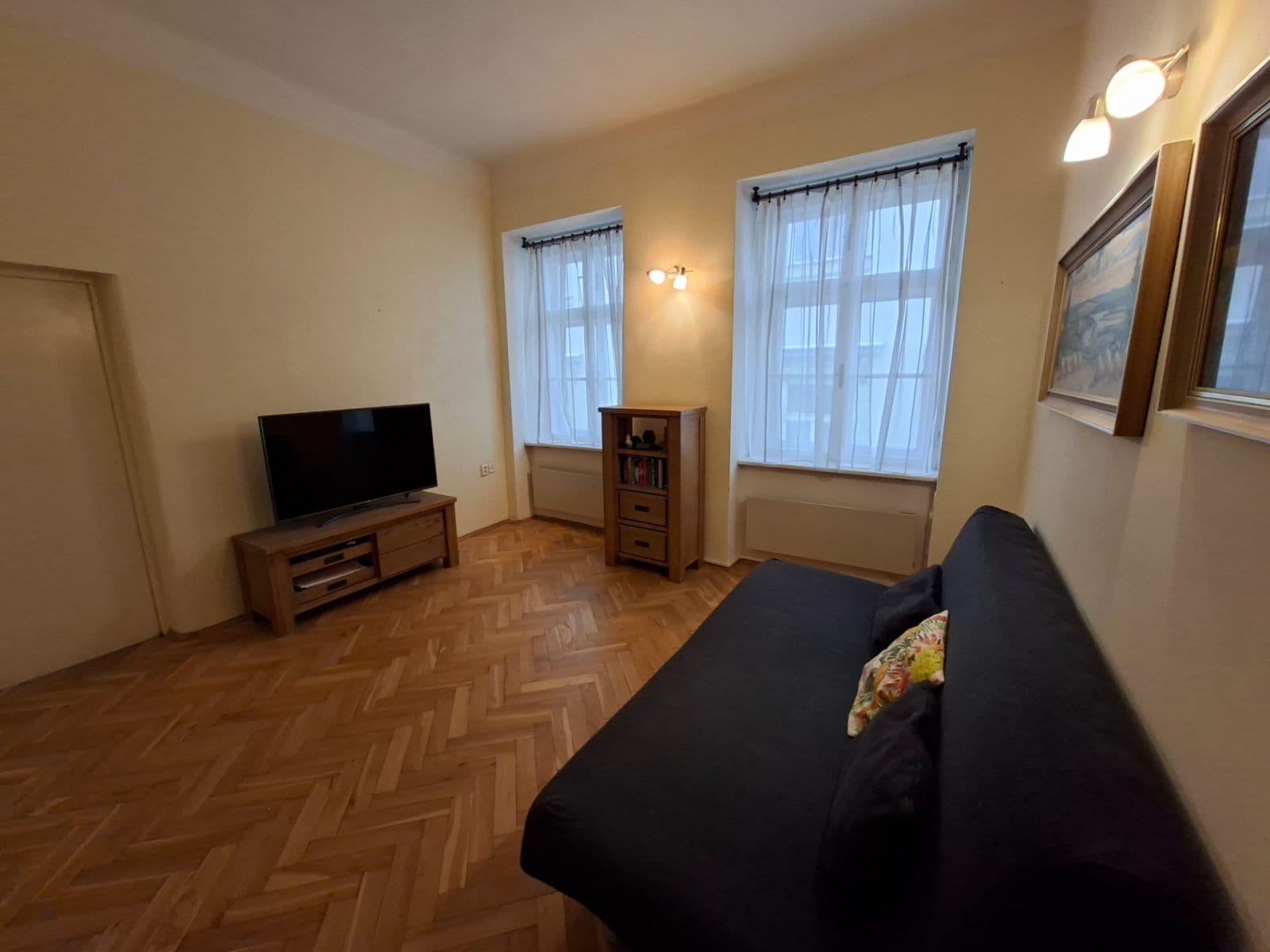 Prodej bytu 2+kk 50 m², Haštalská, Praha, Praha Prodej bytu 2+kk 50 m², Haštalská, Praha, Praha