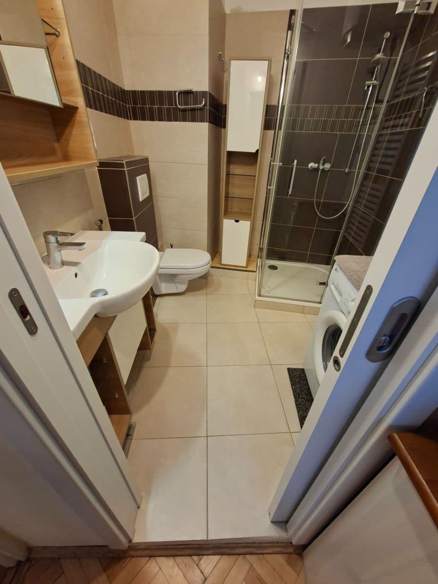 Prodej bytu 2+kk 50 m², Haštalská, Praha, Praha Prodej bytu 2+kk 50 m², Haštalská, Praha, Praha