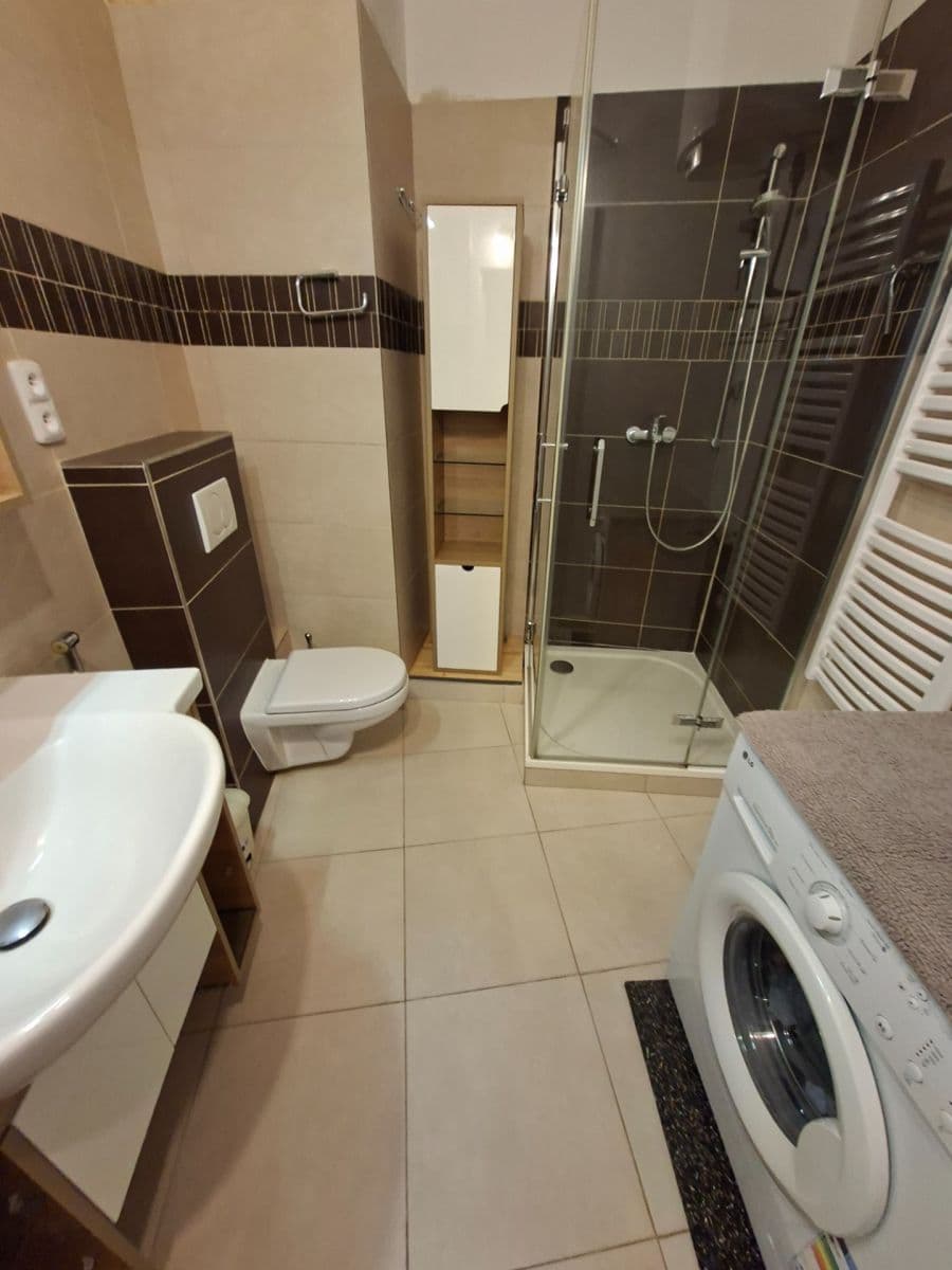 Prodej bytu 2+kk 50 m², Haštalská, Praha, Praha Prodej bytu 2+kk 50 m², Haštalská, Praha, Praha