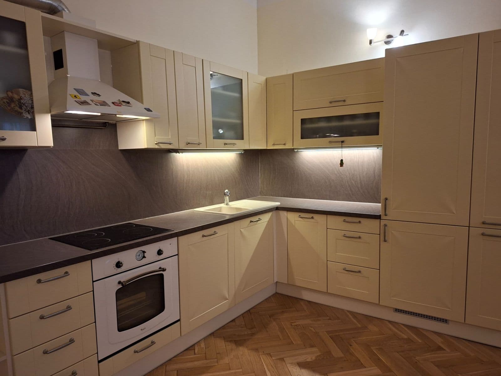 Prodej bytu 2+kk 50 m², Haštalská, Praha, Praha Prodej bytu 2+kk 50 m², Haštalská, Praha, Praha