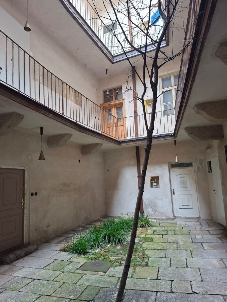 Prodej bytu 2+kk 50 m², Haštalská, Praha, Praha Prodej bytu 2+kk 50 m², Haštalská, Praha, Praha