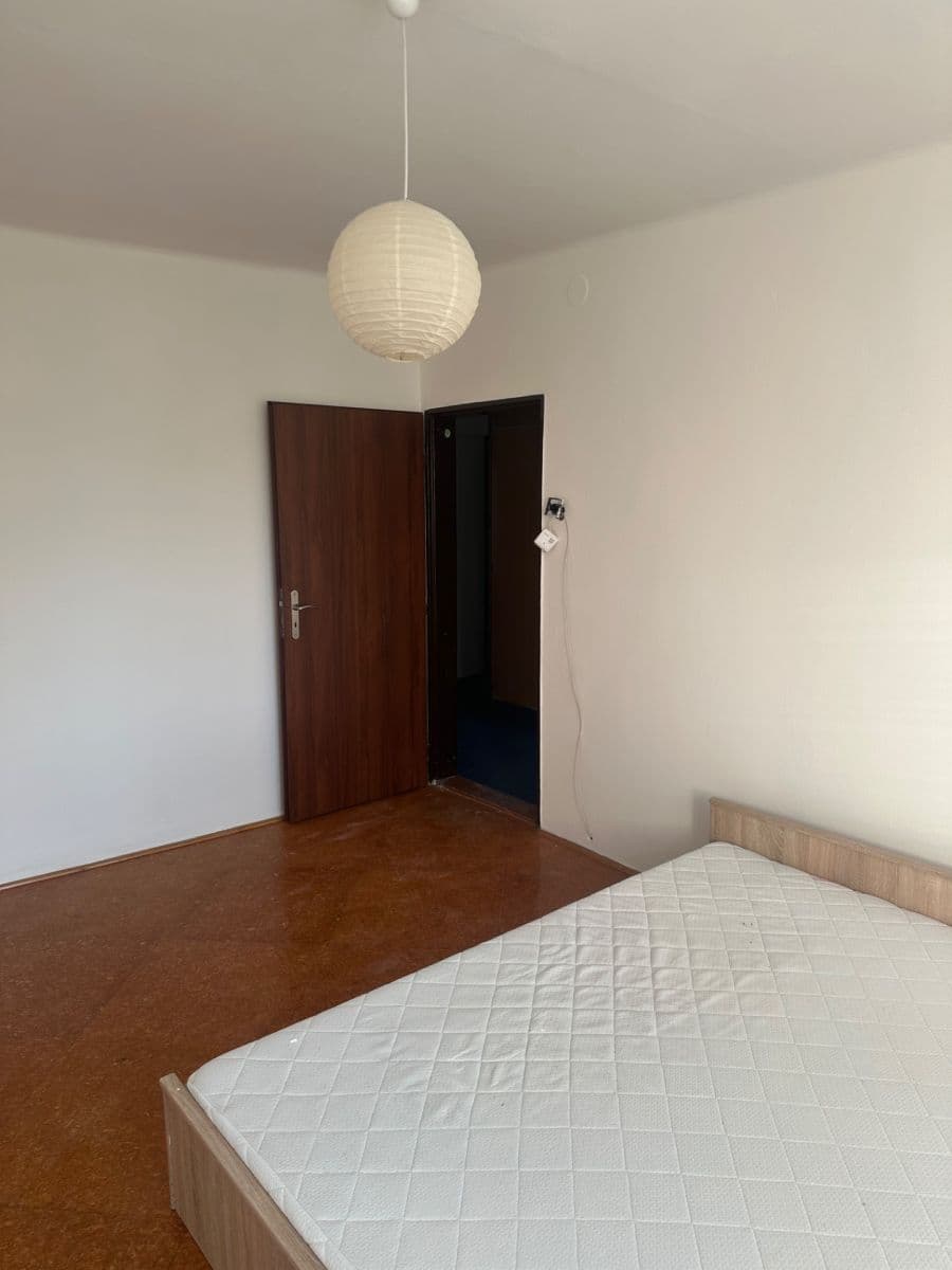 Pronájem bytu 2+1 55 m², Sídliště, Nový Knín, Středočeský kraj Pronájem bytu 2+1 55 m², Sídliště, Nový Knín, Středočeský kraj