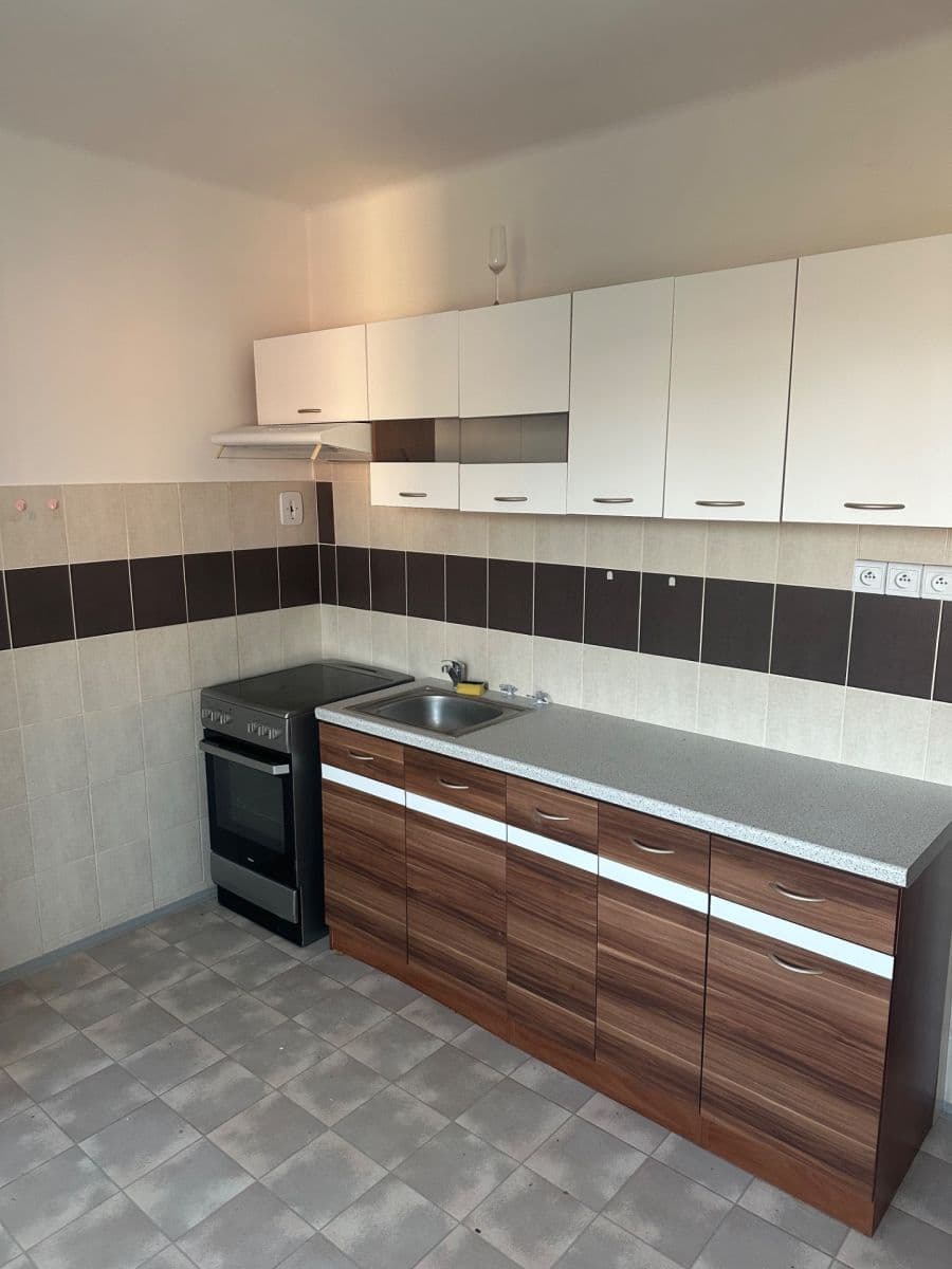 Pronájem bytu 2+1 55 m², Sídliště, Nový Knín, Středočeský kraj Pronájem bytu 2+1 55 m², Sídliště, Nový Knín, Středočeský kraj