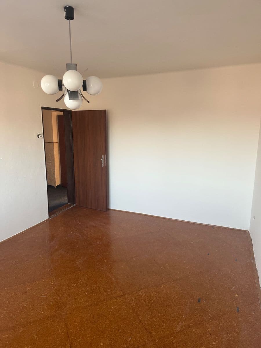 Pronájem bytu 2+1 55 m², Sídliště, Nový Knín, Středočeský kraj Pronájem bytu 2+1 55 m², Sídliště, Nový Knín, Středočeský kraj