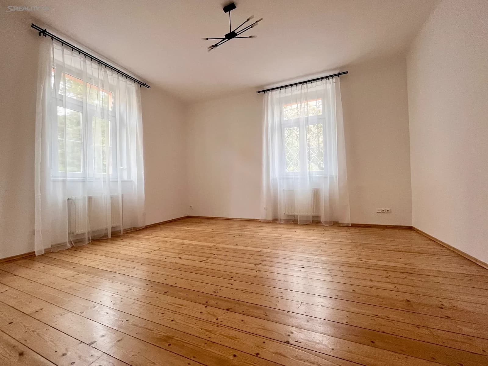 Pronájem bytu 2+kk 50 m², Táborská, Praha, Praha Pronájem bytu 2+kk 50 m², Táborská, Praha, Praha