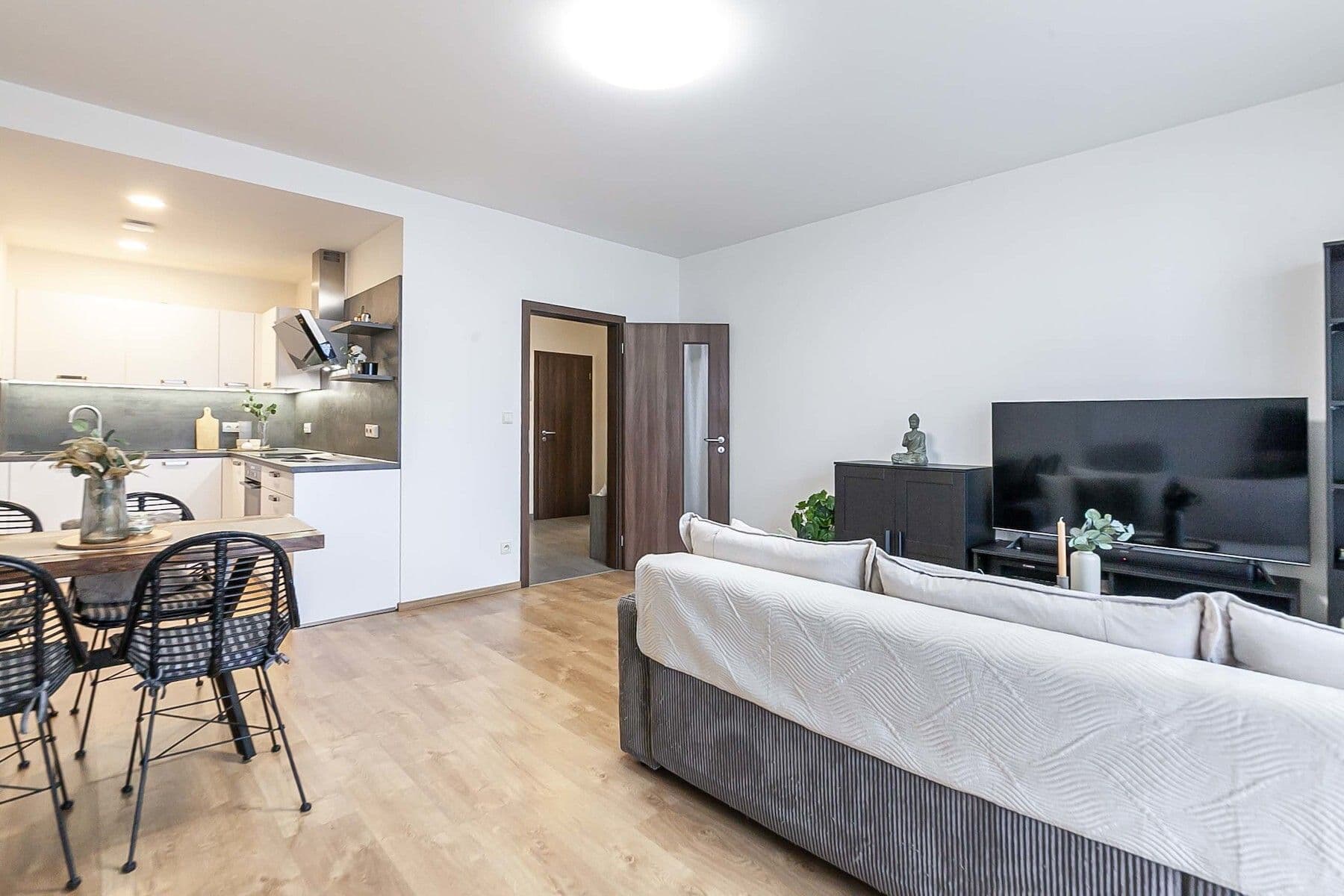 Prodej bytu 2+kk 62 m², Nepilova, Beroun, Středočeský kraj Prodej bytu 2+kk 62 m², Nepilova, Beroun, Středočeský kraj