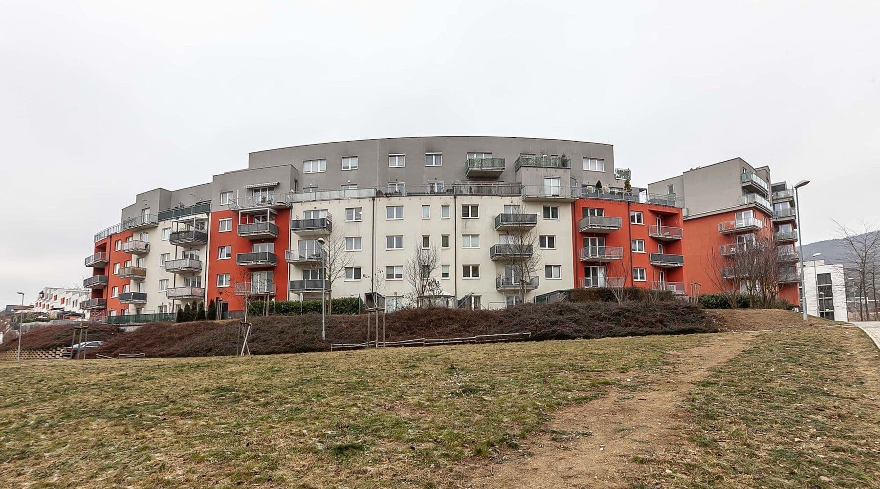 Prodej bytu 2+kk 62 m², Nepilova, Beroun, Středočeský kraj Prodej bytu 2+kk 62 m², Nepilova, Beroun, Středočeský kraj