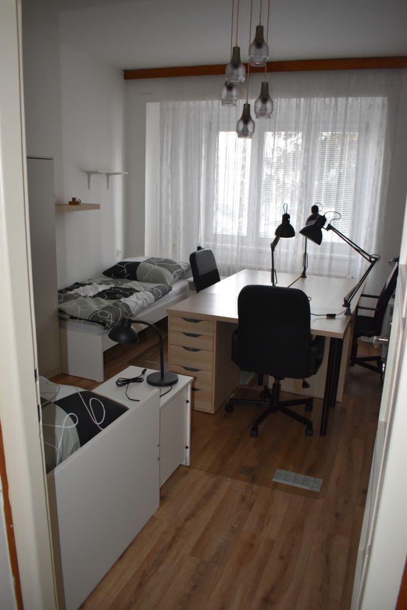 Pronájem bytu 3+1 87 m², Botanická, Brno, Jihomoravský kraj Pronájem bytu 3+1 87 m², Botanická, Brno, Jihomoravský kraj