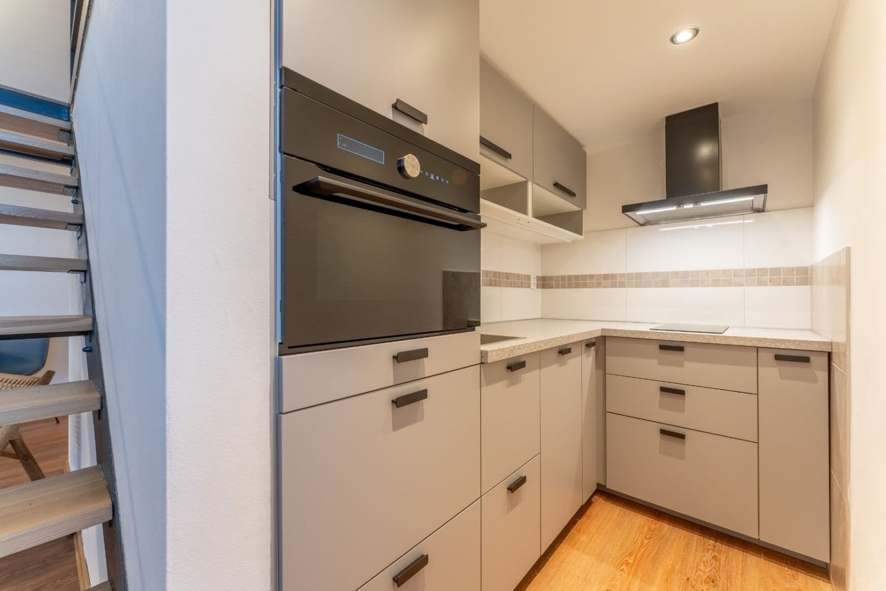Pronájem bytu 2+kk 56 m², Zenklova, Praha, Praha Pronájem bytu 2+kk 56 m², Zenklova, Praha, Praha