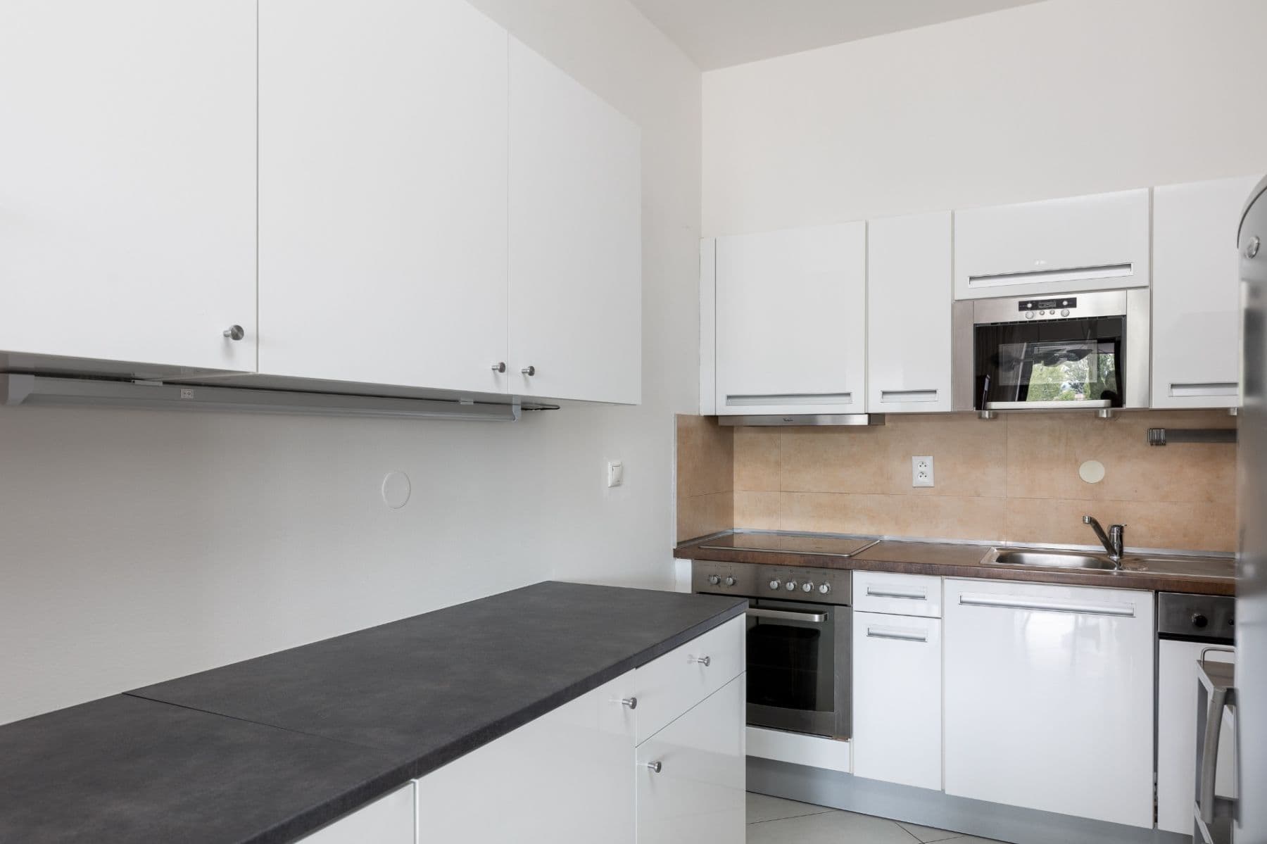 Pronájem bytu 2+kk 70 m², V přístavu, Praha, Praha Pronájem bytu 2+kk 70 m², V přístavu, Praha, Praha