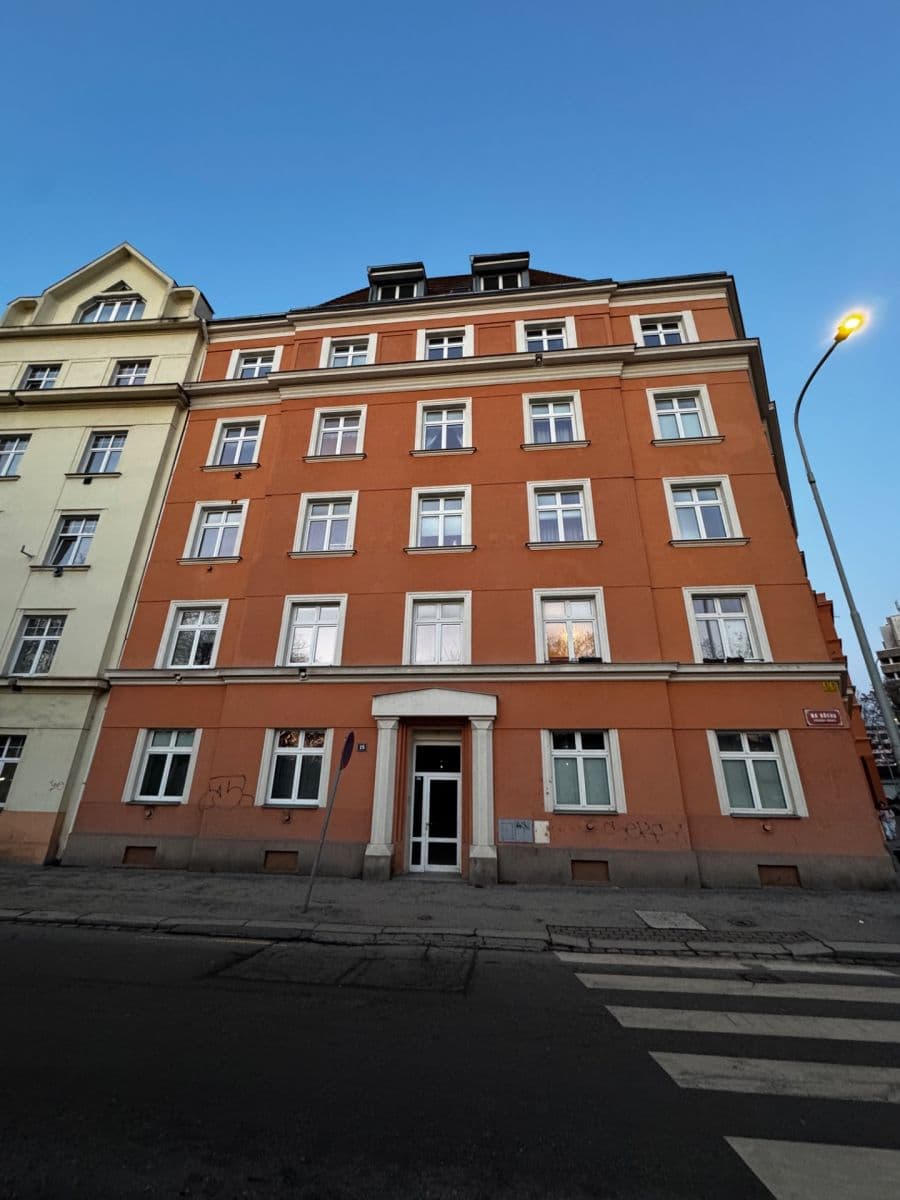 Pronájem bytu 2+kk 51 m², Na Břehu, Praha, Praha Pronájem bytu 2+kk 51 m², Na Břehu, Praha, Praha