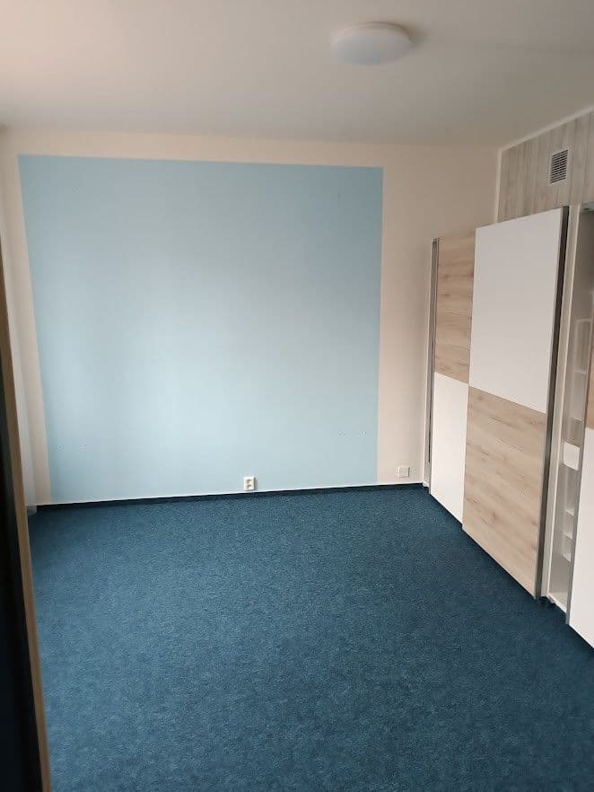 Pronájem bytu 3+1 70 m², Rabasova, Ústí nad Labem, Ústecký kraj Pronájem bytu 3+1 70 m², Rabasova, Ústí nad Labem, Ústecký kraj