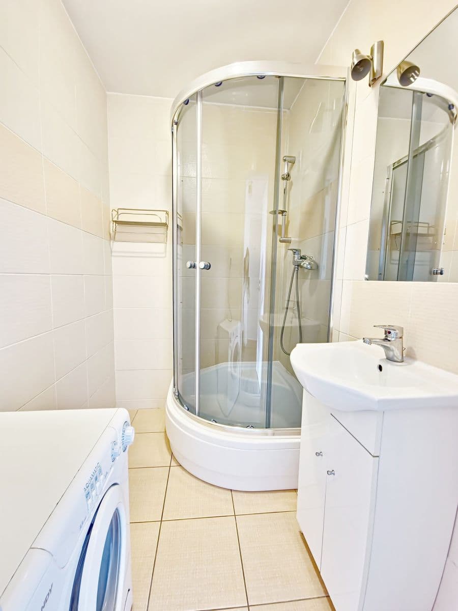 Prodej bytu 2+kk 47 m², Oleška, Středočeský kraj Prodej bytu 2+kk 47 m², Oleška, Středočeský kraj