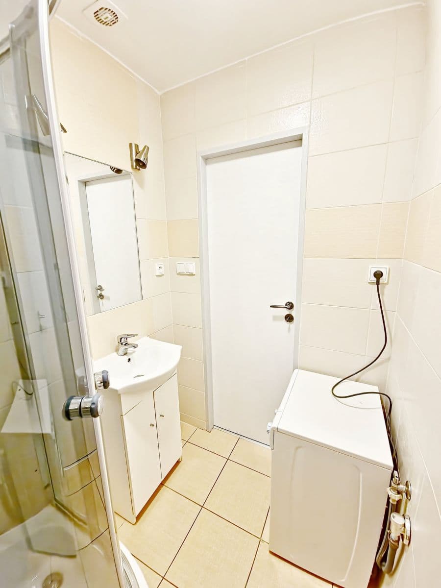 Prodej bytu 2+kk 47 m², Oleška, Středočeský kraj Prodej bytu 2+kk 47 m², Oleška, Středočeský kraj