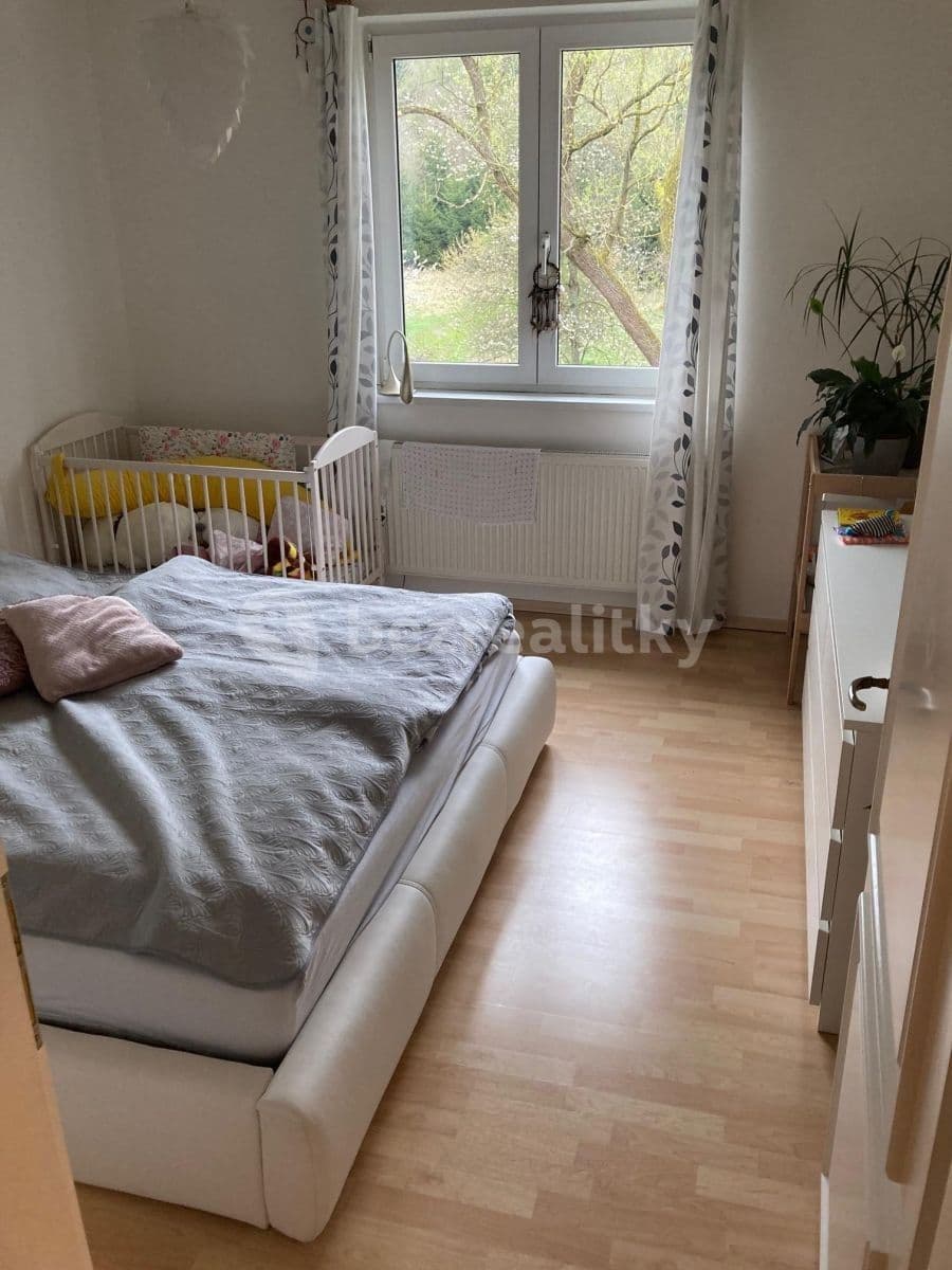 Pronájem bytu 3+kk 95 m², Velké Popovice, Středočeský kraj Pronájem bytu 3+kk 95 m², Velké Popovice, Středočeský kraj