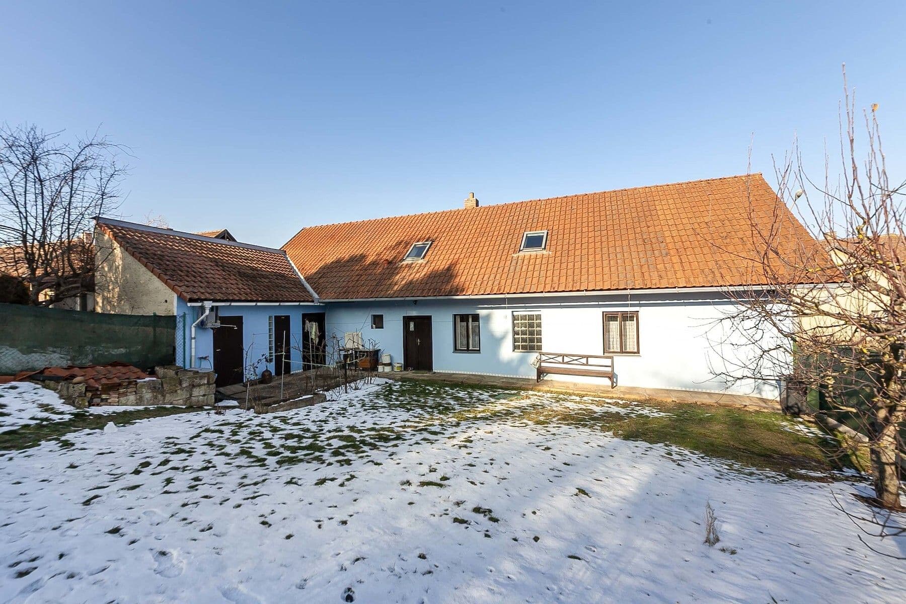 Prodej domu 180 m², pozemek 449 m², Chroustov, Středočeský kraj Prodej domu 180 m², pozemek 449 m², Chroustov, Středočeský kraj