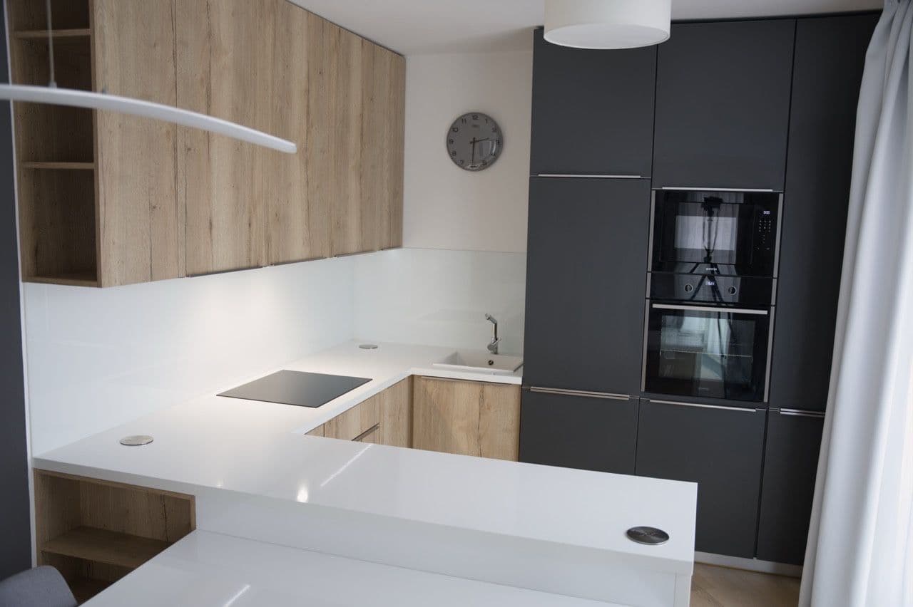 Pronájem bytu 2+kk 76 m², Vojenova, Praha, Praha Pronájem bytu 2+kk 76 m², Vojenova, Praha, Praha