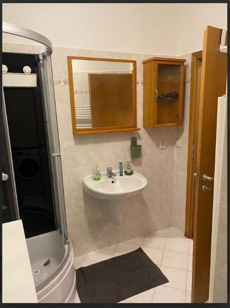 Pronájem bytu 3+kk 55 m², Voskovcova, Praha, Praha Pronájem bytu 3+kk 55 m², Voskovcova, Praha, Praha