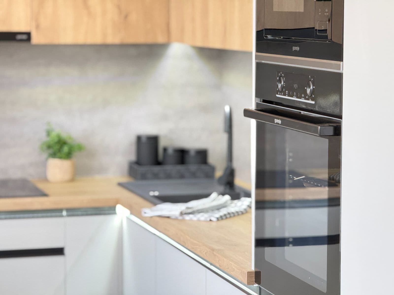 Prodej bytu 3+kk 64 m², Ukrajinská, Ostrava, Moravskoslezský kraj Prodej bytu 3+kk 64 m², Ukrajinská, Ostrava, Moravskoslezský kraj