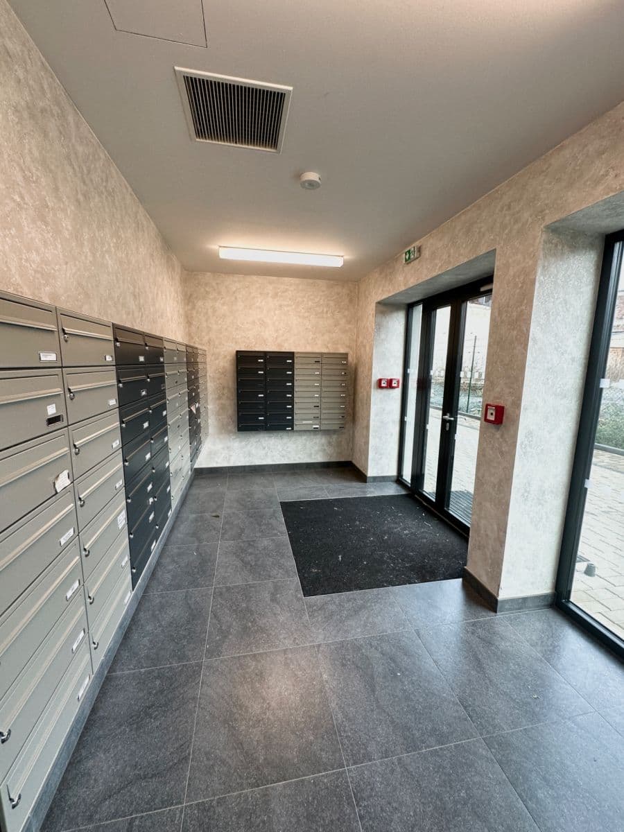 Pronájem bytu 2+kk 54 m², Bratislavská, Brno, Jihomoravský kraj Pronájem bytu 2+kk 54 m², Bratislavská, Brno, Jihomoravský kraj