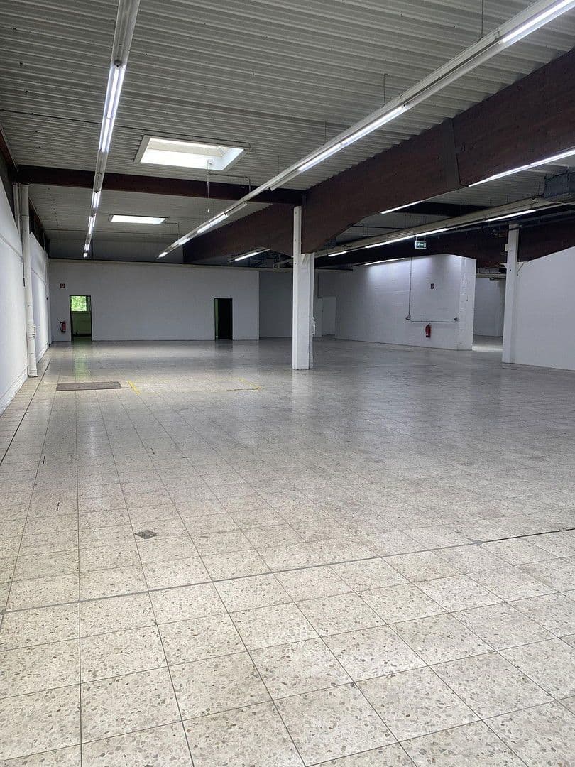Pronájem nebytového prostoru 969 m², Meißener Dorfstraße 35, Minden, Severní Porýní-Vestfálsko Pronájem nebytového prostoru 969 m², Meißener Dorfstraße 35, Minden, Severní Porýní-Vestfálsko