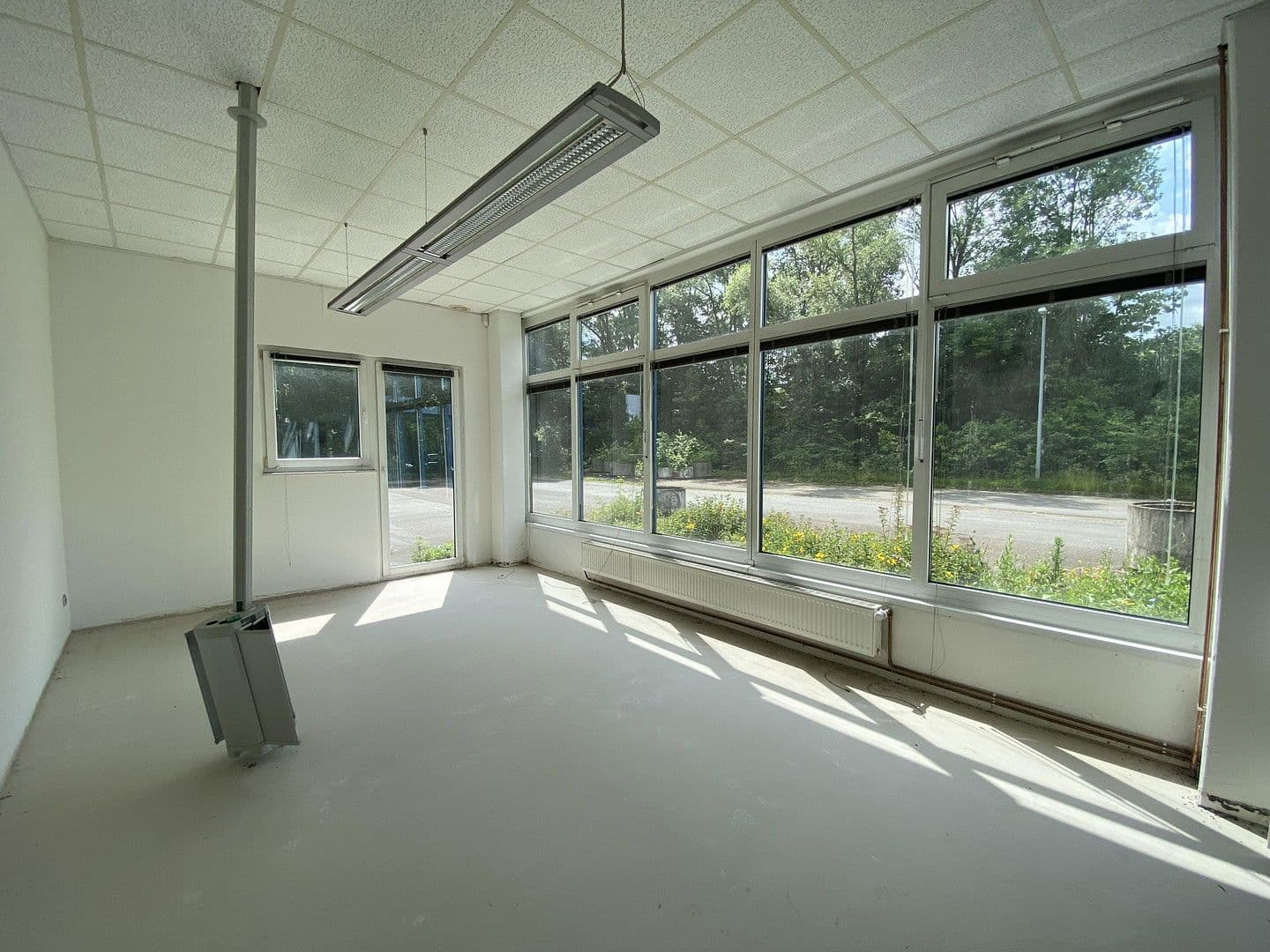 Pronájem nebytového prostoru 969 m², Meißener Dorfstraße 35, Minden, Severní Porýní-Vestfálsko Pronájem nebytového prostoru 969 m², Meißener Dorfstraße 35, Minden, Severní Porýní-Vestfálsko