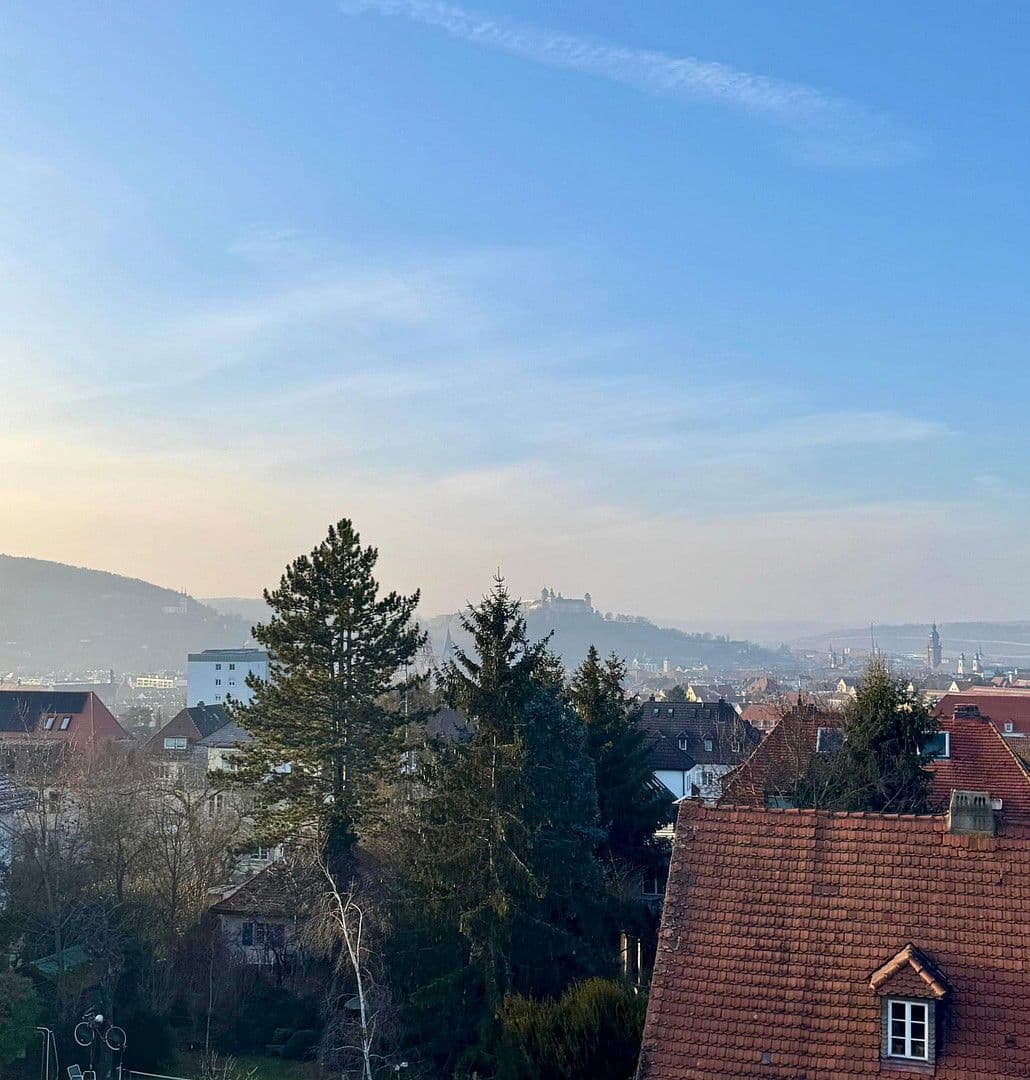 Pronájem bytu 2+kk 74 m², Steubenstraße 22, Würzburg, Bavorsko Pronájem bytu 2+kk 74 m², Steubenstraße 22, Würzburg, Bavorsko