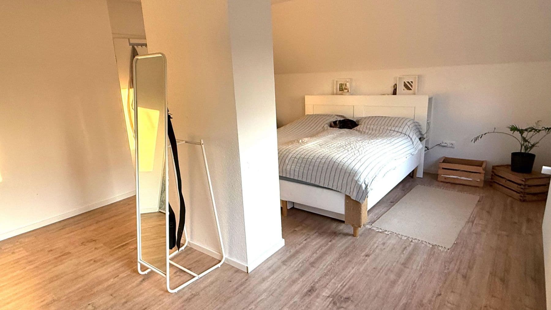 Pronájem domu 120 m², pozemek 1.500 m², Moormerland, Dolní Sasko Pronájem domu 120 m², pozemek 1.500 m², Moormerland, Dolní Sasko