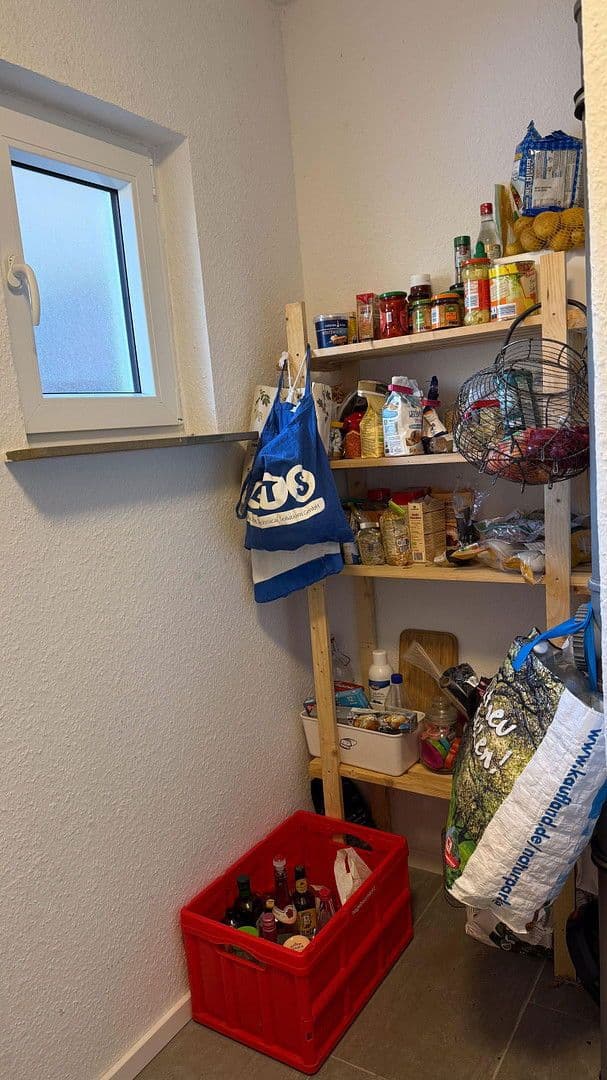 Pronájem domu 120 m², pozemek 1.500 m², Moormerland, Dolní Sasko Pronájem domu 120 m², pozemek 1.500 m², Moormerland, Dolní Sasko