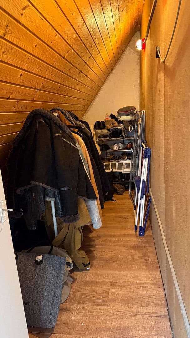 Pronájem domu 120 m², pozemek 1.500 m², Moormerland, Dolní Sasko Pronájem domu 120 m², pozemek 1.500 m², Moormerland, Dolní Sasko