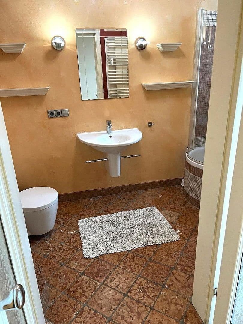 Pronájem bytu 22 m², Baden-Baden, Bádensko-Württembersko Pronájem bytu 22 m², Baden-Baden, Bádensko-Württembersko