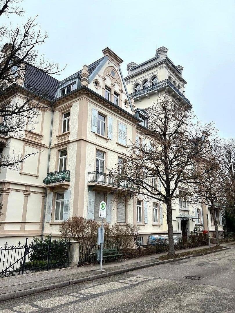 Pronájem bytu 22 m², Baden-Baden, Bádensko-Württembersko Pronájem bytu 22 m², Baden-Baden, Bádensko-Württembersko