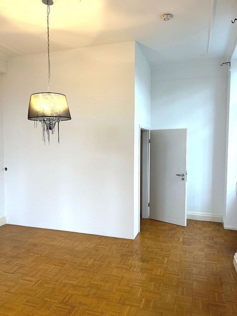 Pronájem bytu 22 m², Baden-Baden, Bádensko-Württembersko Pronájem bytu 22 m², Baden-Baden, Bádensko-Württembersko