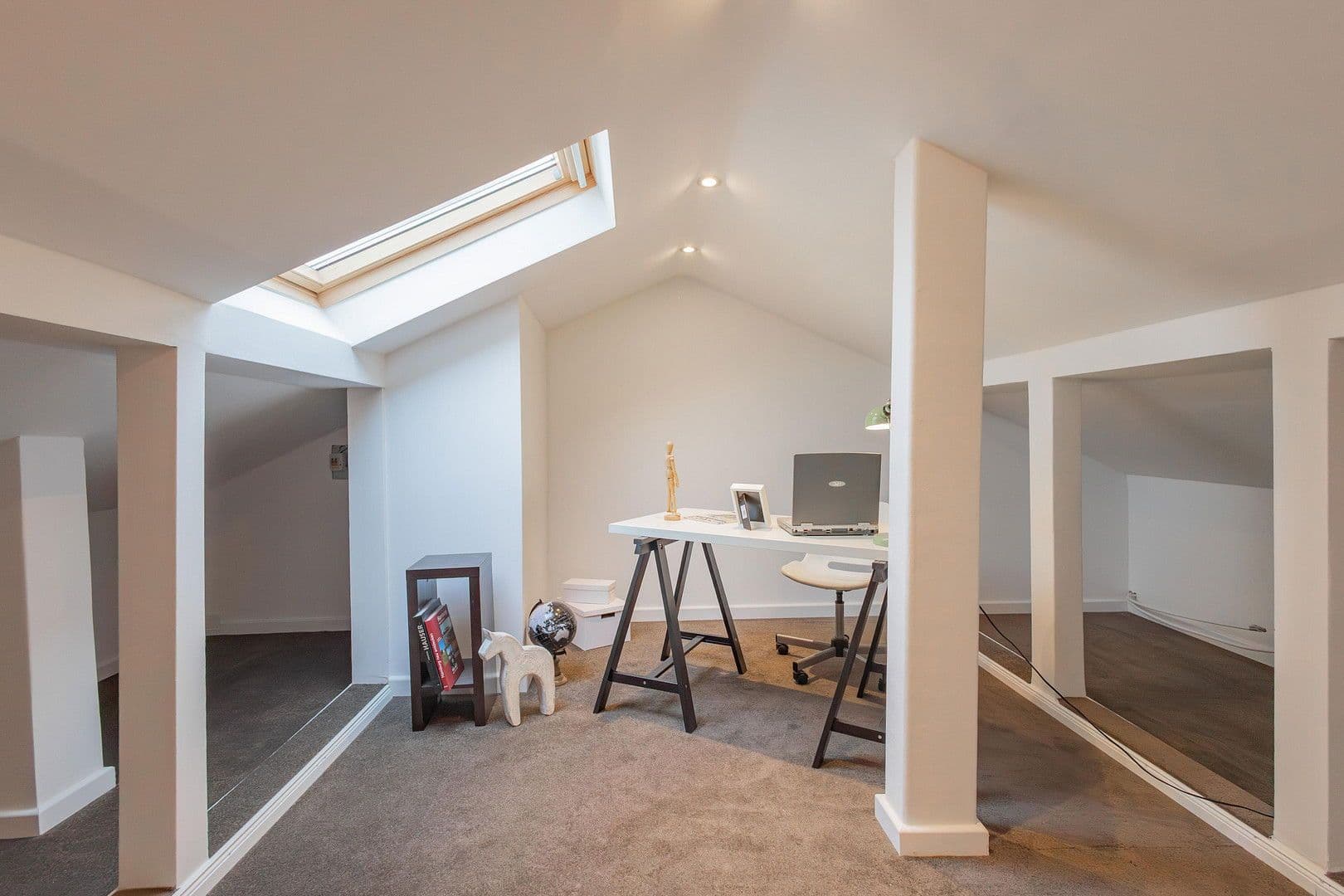 Prodej domu 110 m², pozemek 107 m², Hamburg, Hamburg Prodej domu 110 m², pozemek 107 m², Hamburg, Hamburg