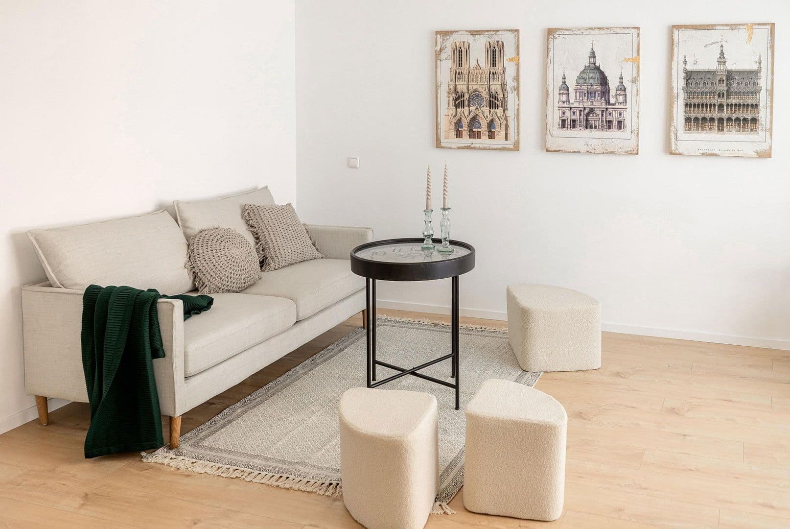 Prodej bytu 4+1 140 m², Offenbach, Hessen Prodej bytu 4+1 140 m², Offenbach, Hessen