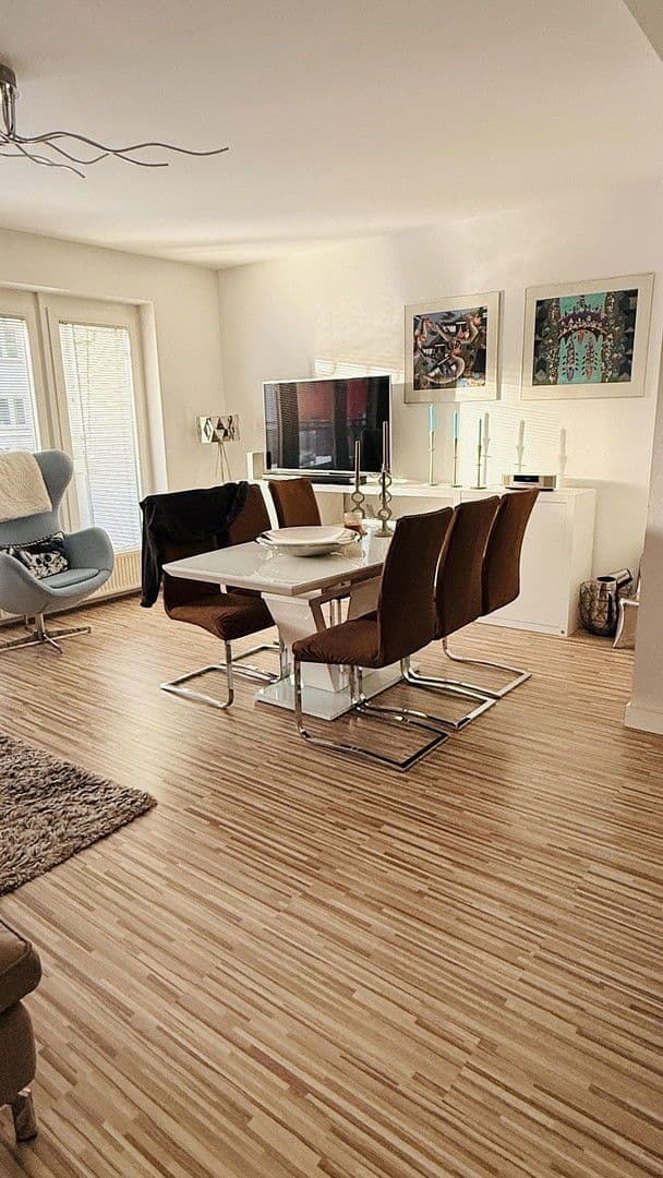 Prodej bytu 3+1 90 m², Frankfurt, Hessen Prodej bytu 3+1 90 m², Frankfurt, Hessen