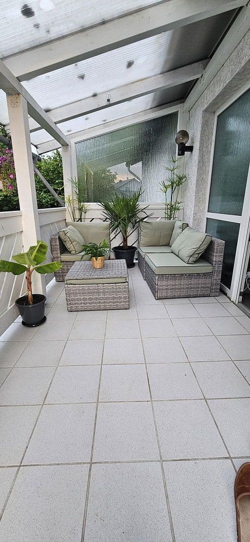 Prodej domu 190 m², pozemek 865 m², Goldbachstr. 2A, Florstadt, Hessen Prodej domu 190 m², pozemek 865 m², Goldbachstr. 2A, Florstadt, Hessen