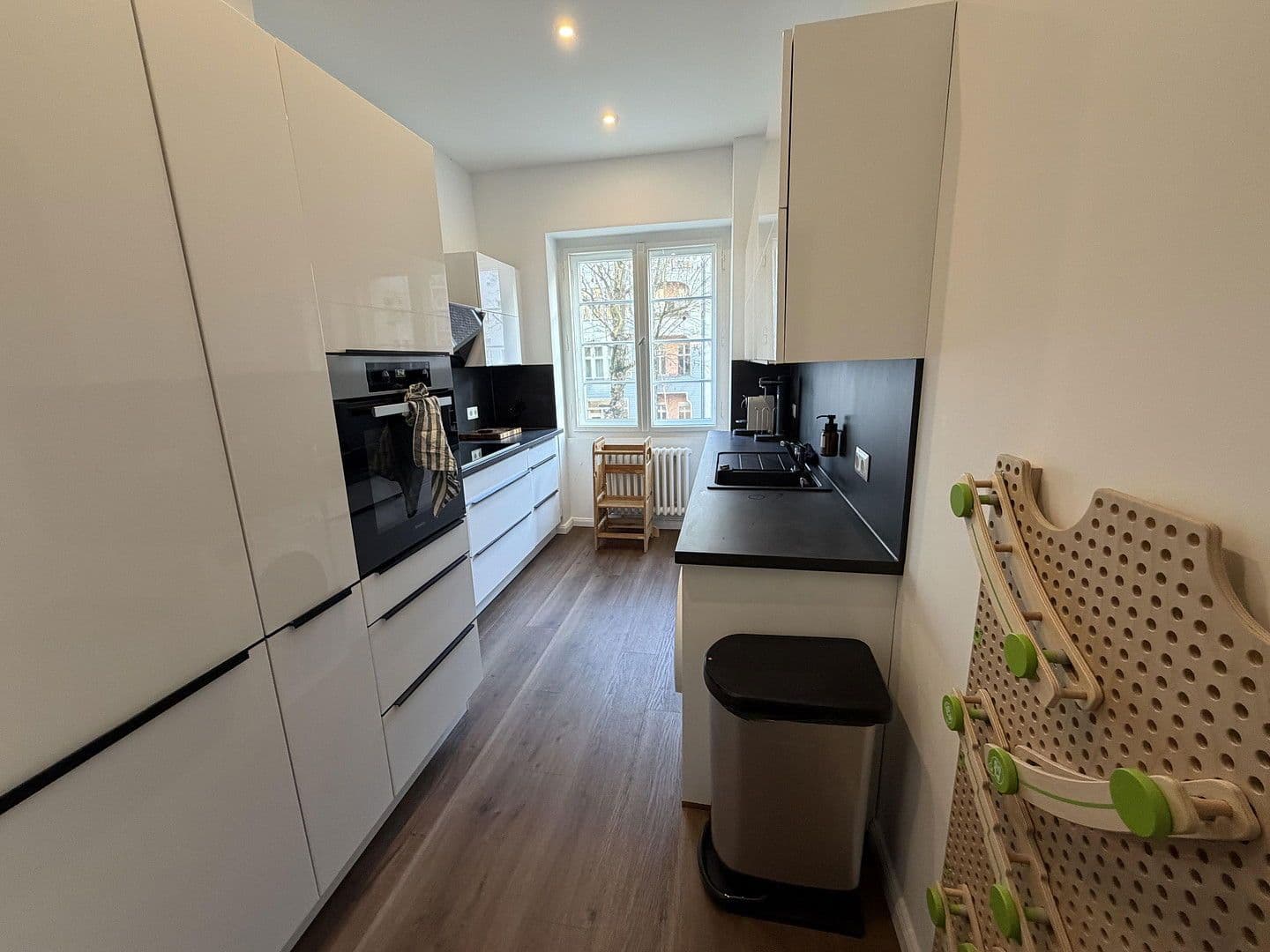 Prodej bytu 3+kk 91 m², Berlin, Berlín Prodej bytu 3+kk 91 m², Berlin, Berlín