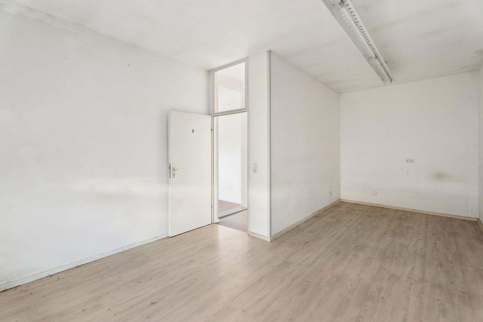 Prodej domu 443 m², pozemek 1.079 m², Ottobeurer Straße 17, Markt Rettenbach, Bavorsko Prodej domu 443 m², pozemek 1.079 m², Ottobeurer Straße 17, Markt Rettenbach, Bavorsko