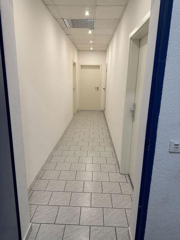 Pronájem kanceláře 88 m², Humbserstr.22, Fürth, Bavorsko Pronájem kanceláře 88 m², Humbserstr.22, Fürth, Bavorsko
