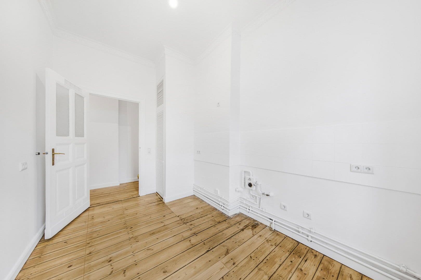 Prodej bytu 2+1 66 m², Unter den Eichen 54, Berlin, Berlín Prodej bytu 2+1 66 m², Unter den Eichen 54, Berlin, Berlín