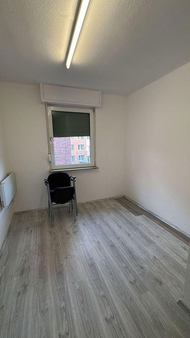 Pronájem kanceláře 12 m², Bahnhofstr 48, Alsdorf, Severní Porýní-Vestfálsko Pronájem kanceláře 12 m², Bahnhofstr 48, Alsdorf, Severní Porýní-Vestfálsko